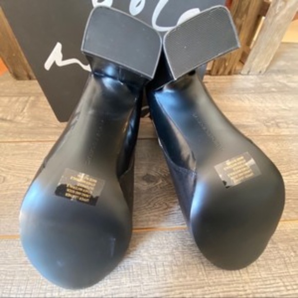 NIB Banana Republic Peeptoe Leather Gayle Bootie, Black, 9 - Picture 11 of 12